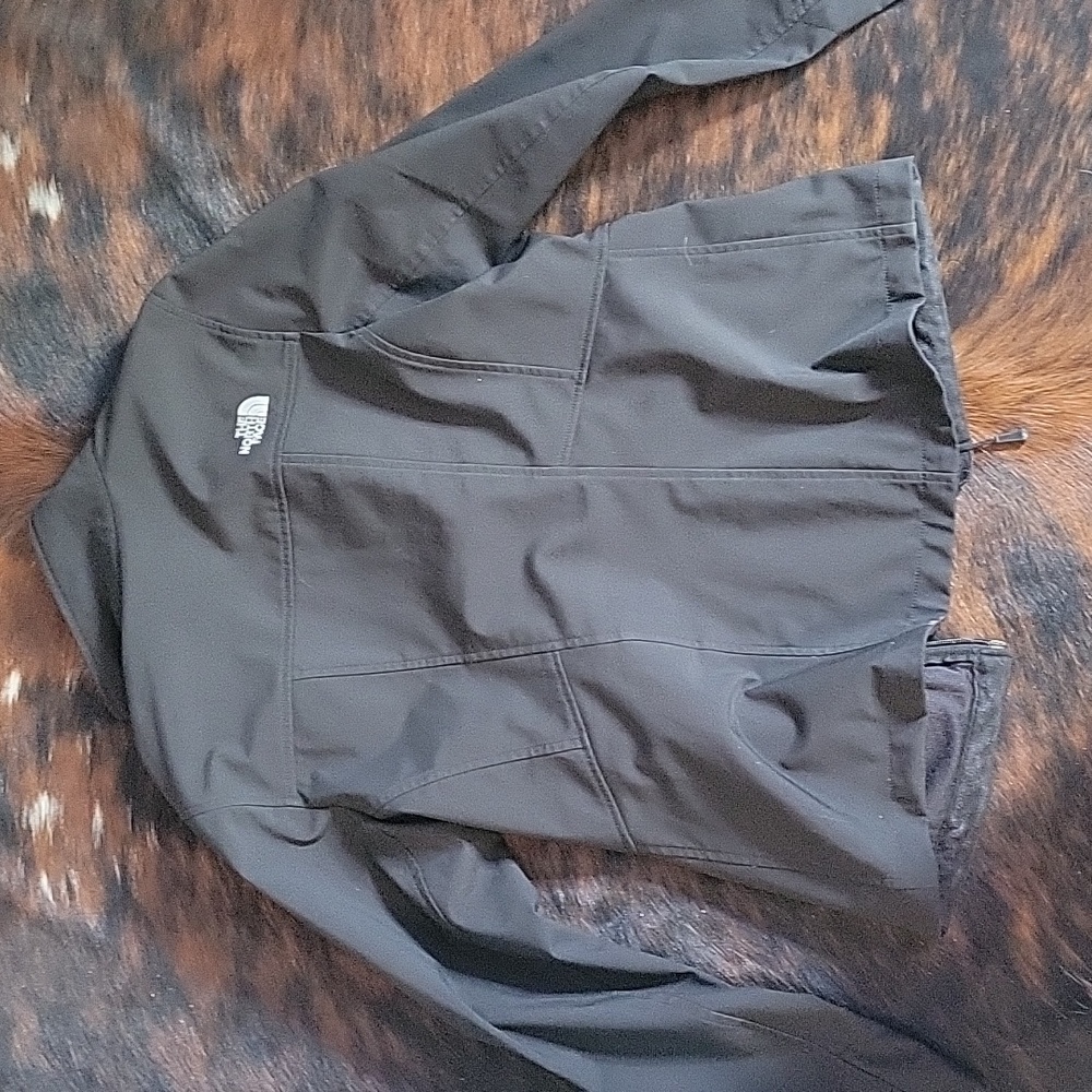 North Face Large Black Shell Jacket - image 6